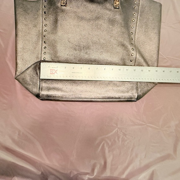 Rafe Silver/Black Metallic Leather Large Tote Bag w/ Snakeskin & Studs $498 - Picture 7 of 15